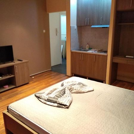 Apartament Castel Bianco Belgrad Zewnętrze zdjęcie