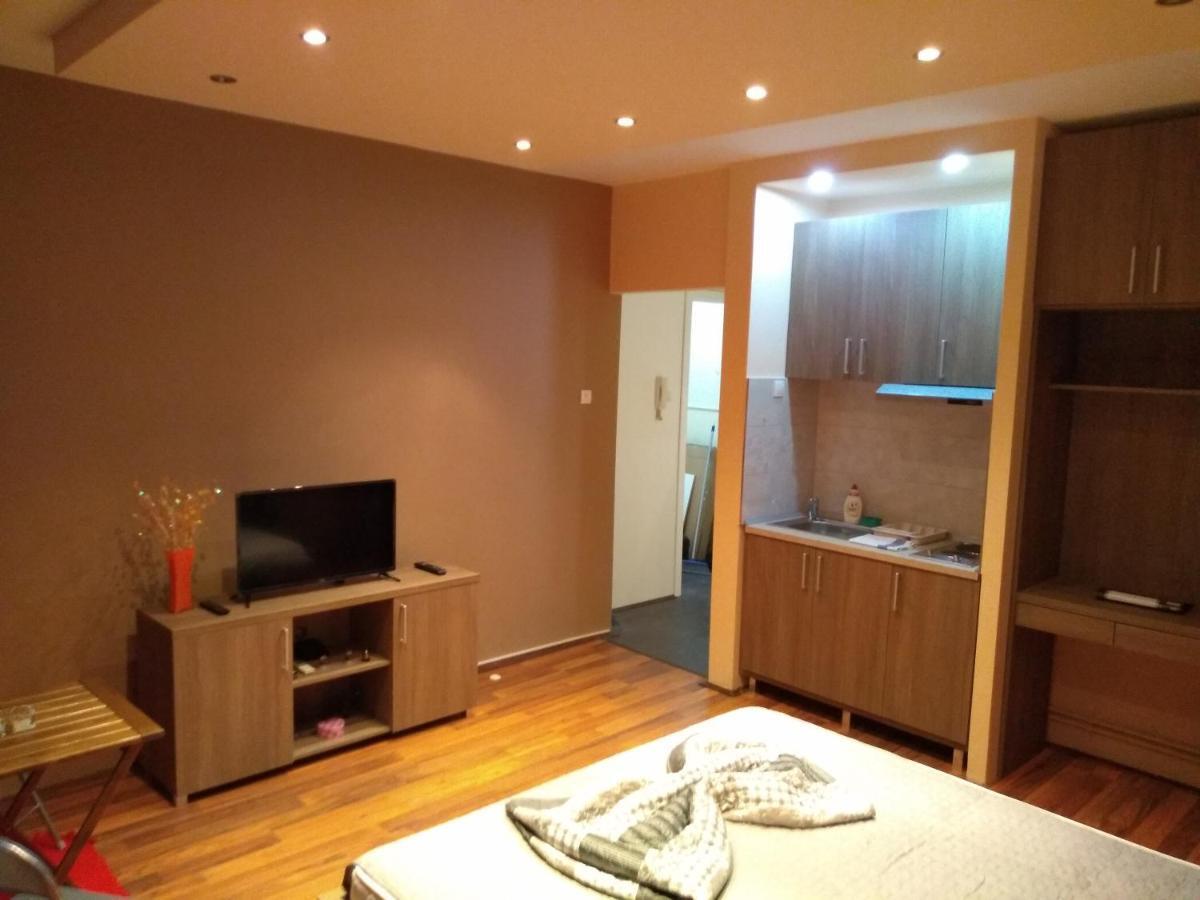 Apartament Castel Bianco Belgrad Zewnętrze zdjęcie